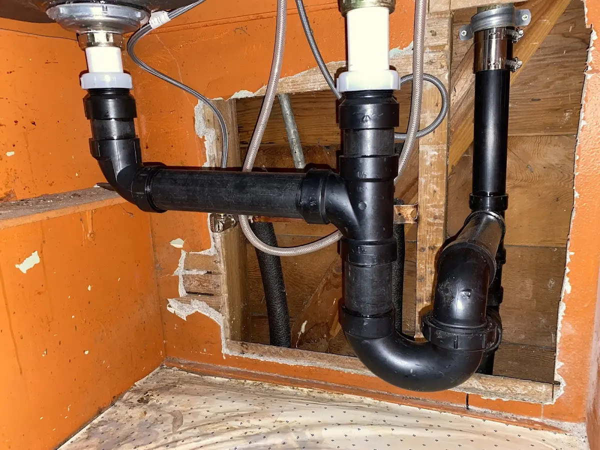 Professional Pipe Bursting equipment and tools on the job in Colonial Heights